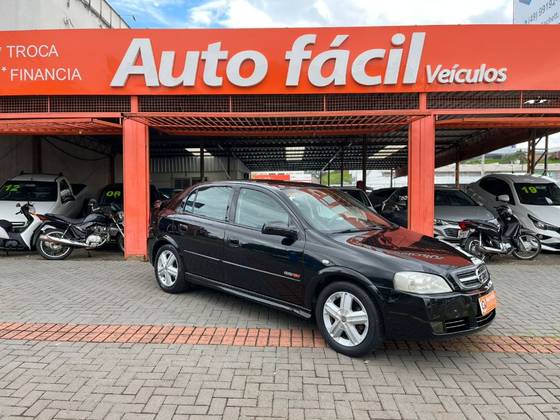CHEVROLET ASTRA 2.0 SFI GSI 16V GASOLINA 4P MANUAL CHEVROLET ASTRA 2.0 SFI GSI 16V GASOLINA 4P MANUAL